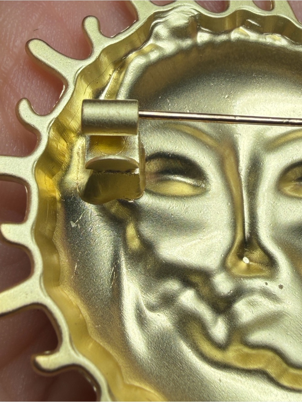Sun Moon Brooch Gold Tone Celestial Face Pin 2 inches - Picture 6 of 8